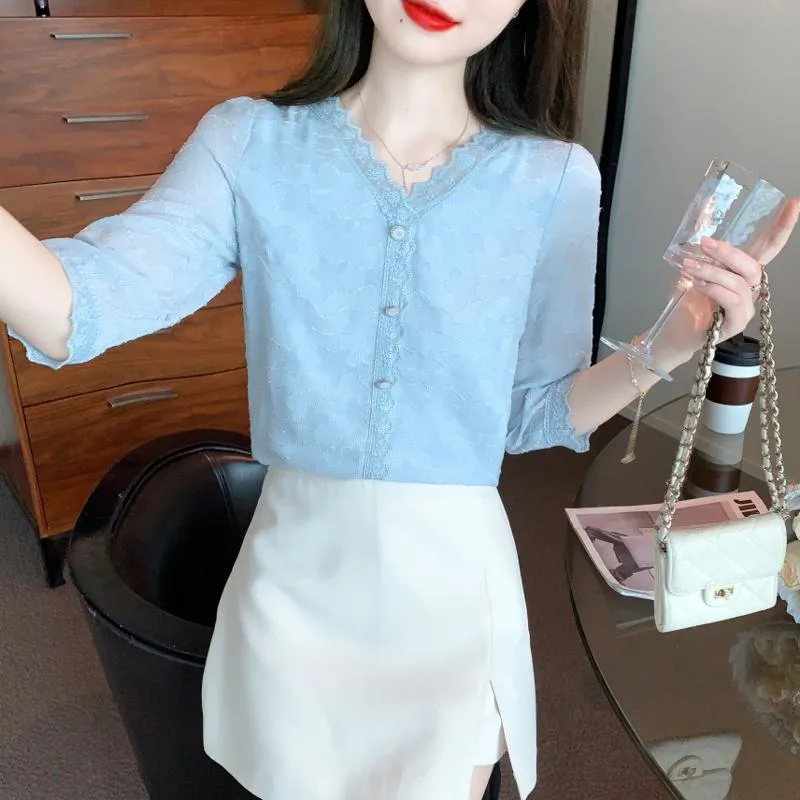 Lace Anti-Aging Lace V-Neck Chiffon Blouse