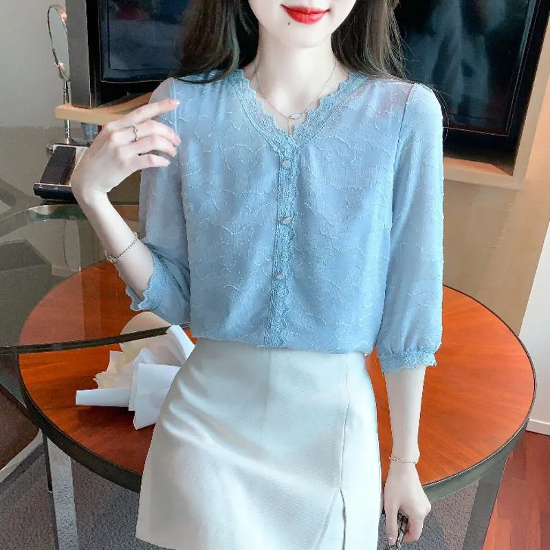 Lace Anti-Aging Lace V-Neck Chiffon Blouse