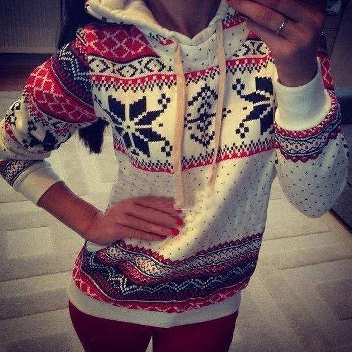 Snowflake Print Pocket Pullover Tracksuit Hoodie