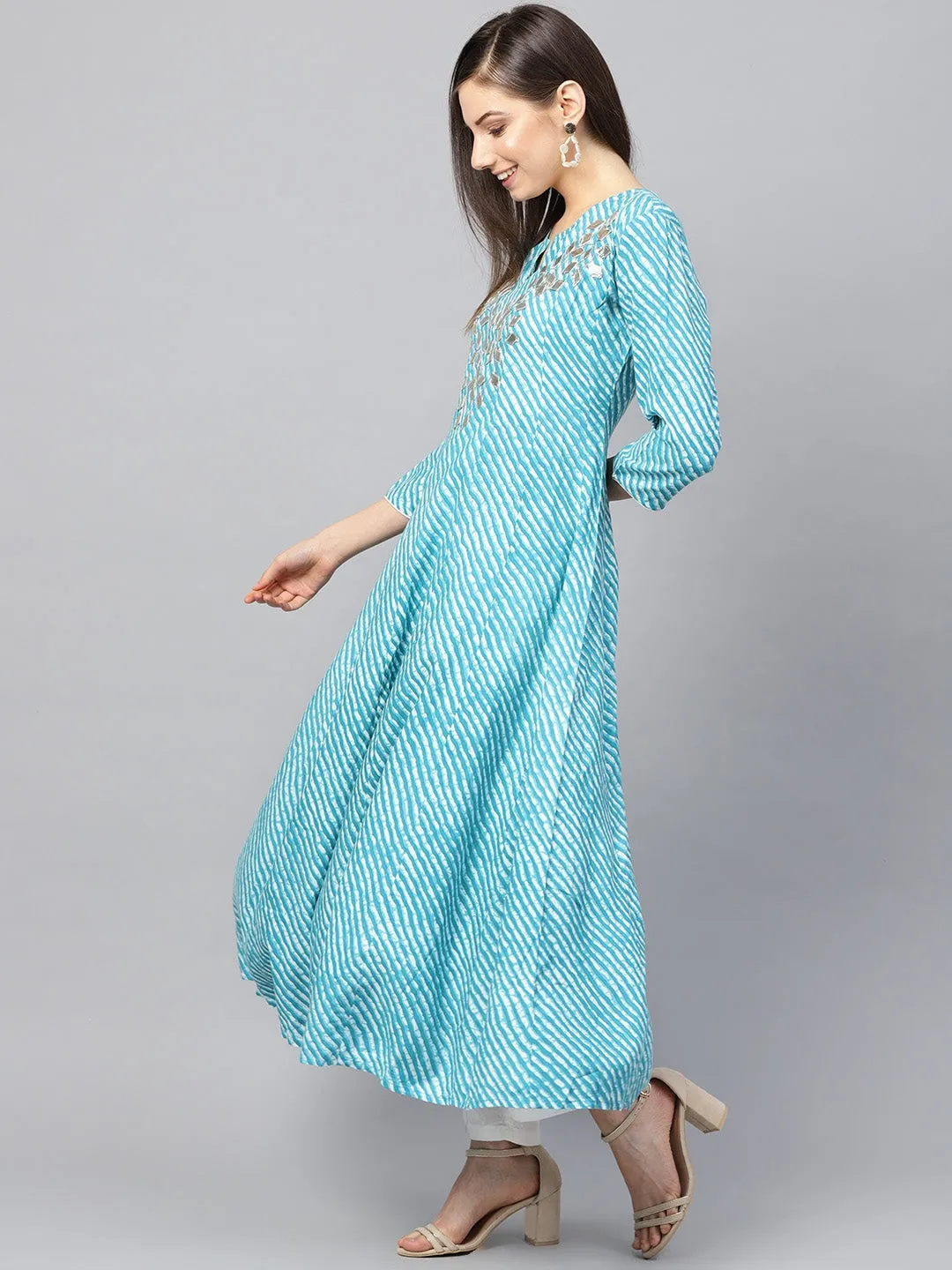 Women Blue & White Printed Kurta